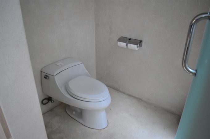 バリ島ザ・サマヤウブドのトイレ